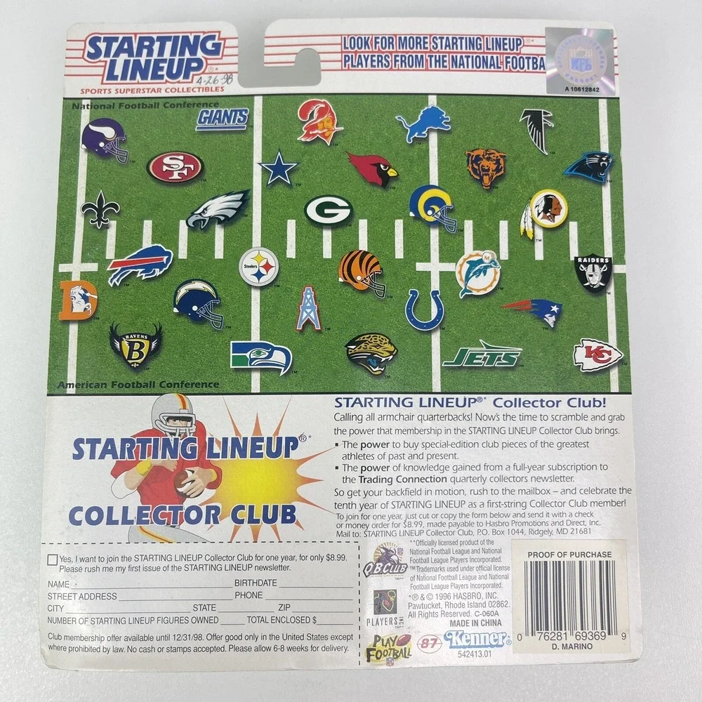 Starting Lineup 1997 Dan Marino Dolphins Action Figure and Card